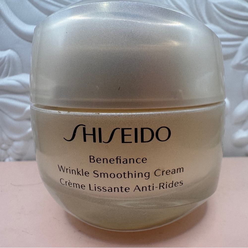 Shiseido benefiance wrinkle smoothing cream -1.7oz
